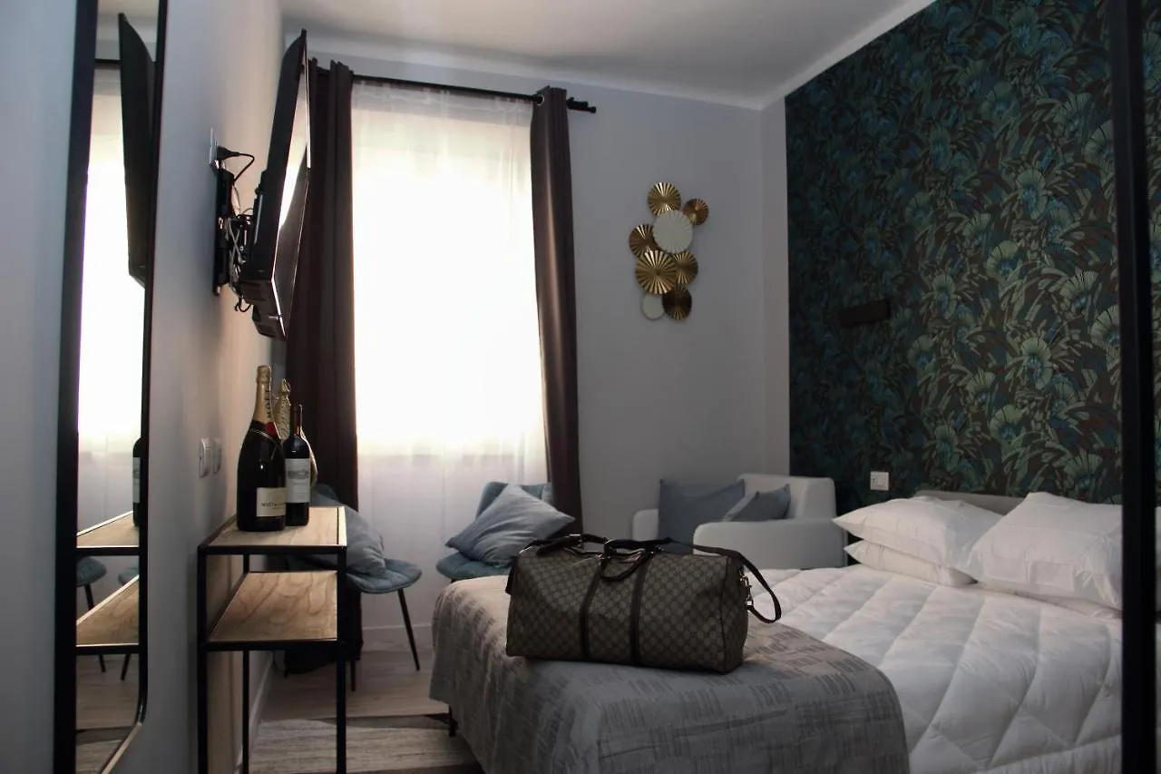 Vite 99 Spanish Steps Room Rome Italie